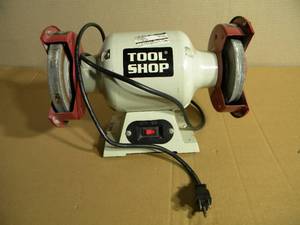 lot 23 image: Tool Shop 6 Bench Grinder - 115V, 12hp, 60HZ 3.5A, & 3450rpm