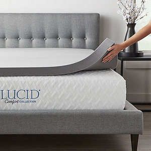 lot 83 image: NewSealed - Lucid Comfort Collection 3 Bamboo Charcoal Memory Foam Mattress Topper - Full