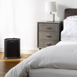 lot 189 image: New  Honeywell True HEPA Large Room Air Purifier with Allergen Remover
