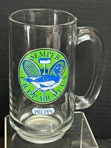 lot 167 image: Set of Three Vintage Preppy Mugs from Tastesetter