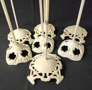 lot 117 image: Fun Selection of Vintage Hat Stands