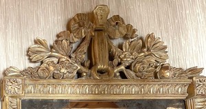 lot 78 image: Large Decorative Stunning Wall Mirror with Gilded Gold Frame