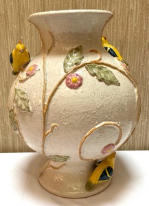 lot 64 image: Large Handmade Italian Vase