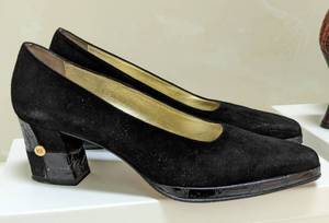 lot 215 image: Three Pair of Escada Pumps
