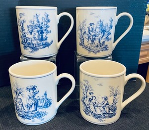 lot 262 image: Variety of Delightful Dishware