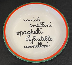 lot 297 image: Vintage Pasta Serving Pieces by Baldelli Italian Pottery