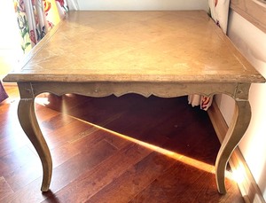 lot 315 image: Vintage Wooden Accent Table