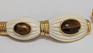 lot 239 image: Judith Leiber Tigers Eye Leather Belt