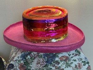 lot 434 image: Assortment of Ladies Hats