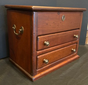 lot 451 image: Vintage Two Drawer Dresser Chest with Sailboat Themed Top