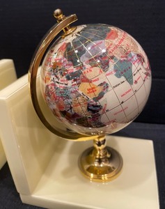 lot 455 image: Gorgeous Inlaid Gemstone Globe Bookends