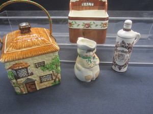 Vintage Kitchenwares