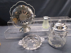 Ice Bucket, Syrup, Tidbit Stand