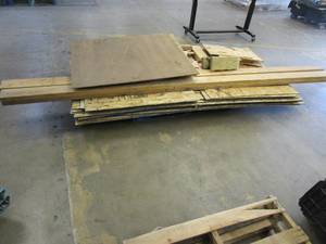 lot 5 image: Large Pallet of Cut Wood and OSB Board - SOLD AS IS