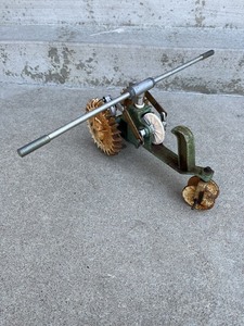 lot 45 image: Vintage Sears Roebuck cast iron Traveling Water Sprinkler