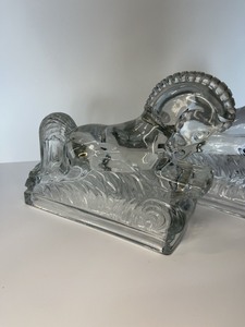 lot 44 image: Pair of Vintage Clear Glass 9 HORSE BOOKEND mid century Art Deco L.E. Smith
