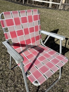 lot 55 image: Aluminum Chair Pink Blush Webbed Patio Lawn Chair Tight Webbing