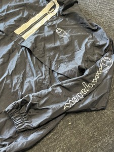lot 28 image: VINTAGE Champion Windbreaker Mens XL Black Jacket Embroidered Logo 90s