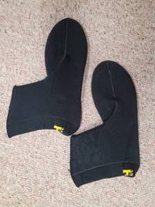 lot 81 image: Harveys Dive Boots size 10