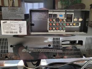 lot 89 image: Samsung 46 TFT-LCD Television Model LN-T4665F