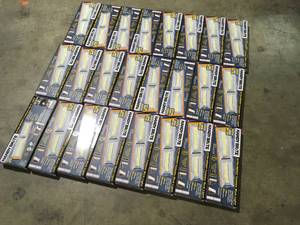 Pallet of HANDY BRITE  LED Cordless Ultra-Bright Foldable Work Light, customer returns, review all pictures
