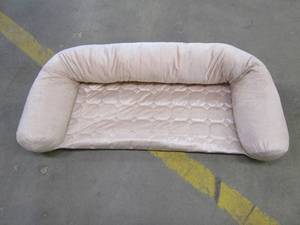 lot 678 image: PetMaker Pet Pal Furniture Protector Pet Cover in Rose Gold (OUT OF PACKAGING)