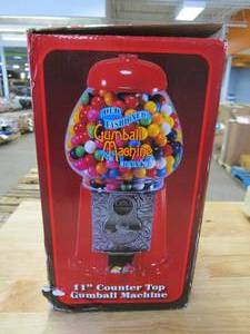 lot 697 image: 6270 Great Northern 11 Junior Vintage Old Fashioned Candy Gumball Machine Bank Toy (OPEN BOX)
