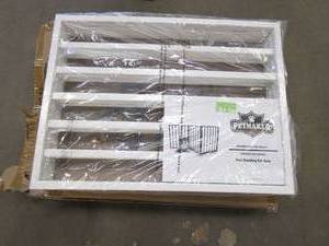 lot 727 image: PETMAKER Freestanding Pet Gate - Wooden Folding Fence for Doorways, Halls, Stairs and Home - Step Over Divider - Great for Dogs and Puppies - 3 Panel in White (OPEN BOX)