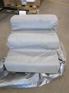lot 743 image: PETMAKER High Density Foam Pet Stairs 3 Steps with Machine Washable Zippered Removable Micro-Fiber Cover(80-PET6022), Light Gray (OUT OF PACKAGING)