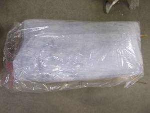 lot 783 image: Bluestone 80-5165 22 x 21 in. Electric Foot Warmer (OPEN PACKAGING)