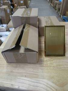 lot 822 image: Set of 4 - 4 in x 6 in Gold Picture Frames (OPEN BOXES)