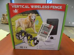 lot 245 image: Vertical Two Dog Wireless Fence S-35 (OPEN BOX)