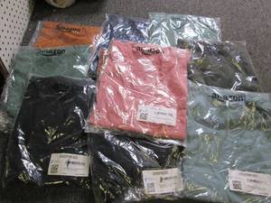 10 medium mens t shirts...