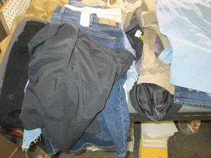 16 shorts size 42 to 44...