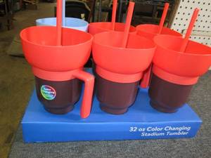 6 color changing 32 oz stadium tumb...