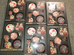 6 gory cupcake decorations...