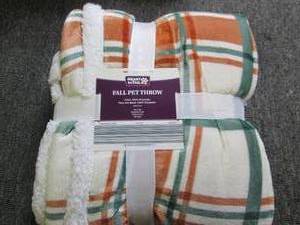 heart to tail fall pet throw 50x60...
