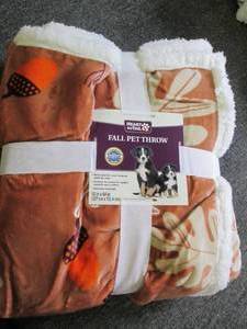 heart to tail fall pet throw 50x60...