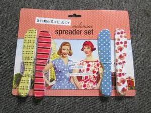 new melanie spreader set...