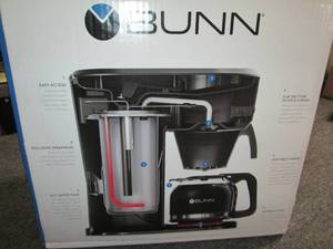 bunn coffee pot open box  no carfa...