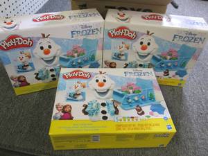 case of 3 new play-doh disney froze...