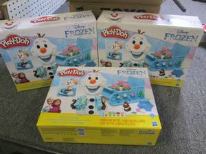 case of 3 new play-doh disney froze...