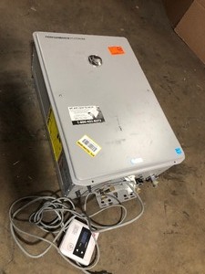 Rheem tankless water heater Customer return, unable to tested Review all pictures