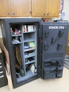 lot 3 image: Stack-On Multi-Compartment Digital ...