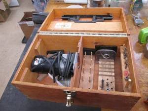 lot 208 image: Porter Cable HD power Unit Router i...