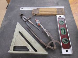 lot 214 image: Assorted lot of woodworking measure...