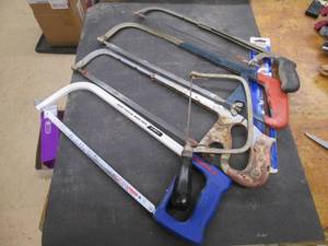 lot 216 image: Assorted hacksaws from Vintage to M...