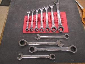 lot 255 image: Full Set of SAE Gear Wrench ratchet...