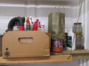 lot 276 image: Collection of household and outdoor...