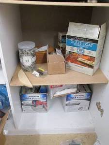 lot 278 image: Assortment of Rust-Oleum floor Coat...